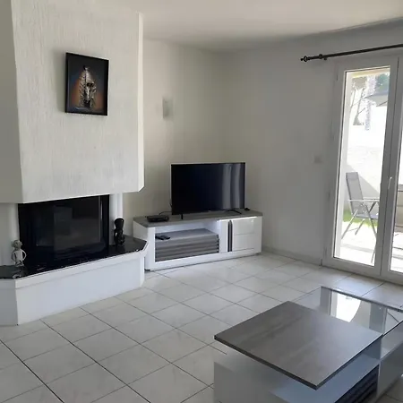 Dom wakacyjny Maison Avec Jardin *